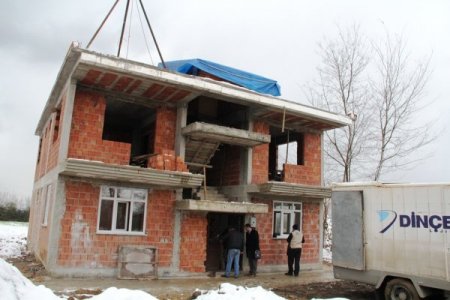 Kimse Yok Mu Derneği, Köse ailesini çadırdan kurtardı