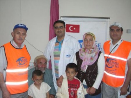 Kimse Yok Mu Derneği, Ladikli 64 Çocuğu Sünnet Ettirdi