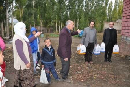Kimse Yok Mu Derneği gönüllüleri, Patnos'ta gönülleri fethetti