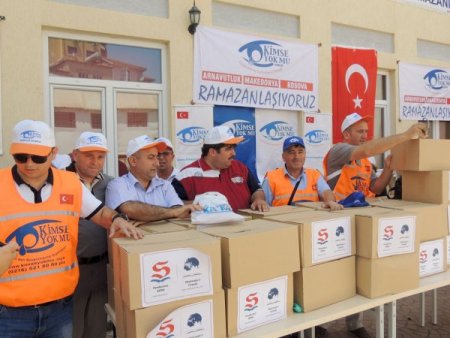 Kimse Yok Mu Derneği Gönüllüleri Balkanlarla Ramazanlaşıyor