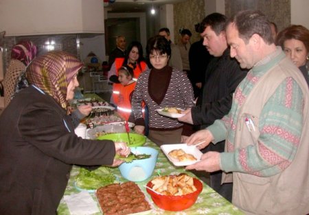 Kimse Yok Mu Derneği'nden İhtiyaç Sahipleri İçin Kermes