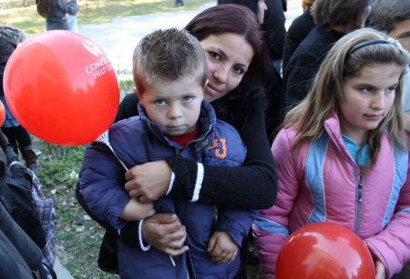 Kimse Yok Mu Derneği'nin yardımı Arnavutları sevindirdi