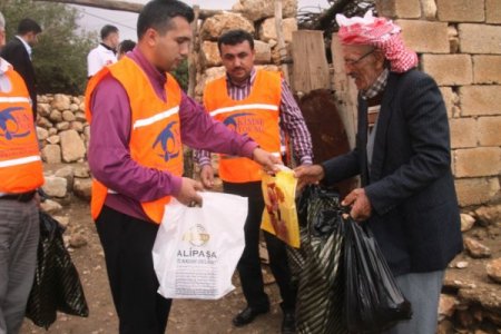 Kimse Yok Mu gönüllüleri, yurdun dört bir yanından Mardin'e gönül köprüsü kurdu