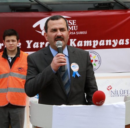 Kimse Yok Mu ve Nilüfer Eğitim Kurumları'ndan Suriyelilere 3 TIR dolusu yardım