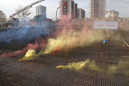 Kimse Yok Mu’nun dar gelirli için yaptıracağı sosyal tesisin temeli atıldı