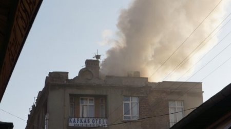 Kimsesizlerin kaldığı otelde yangın paniği