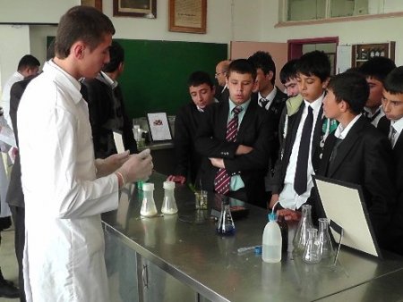 Kimya Tanıtım Günleri düzenlendi