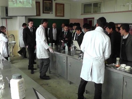 Kimya Tanıtım Günleri düzenlendi