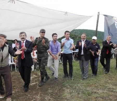 Kınalı Ali Zile'de Yapılan Şenlikle Anıldı