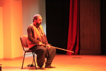 Kınalı Kuzular, Uluslararası Antalya Üniversitesi'nde sahnelendi