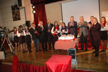 Kıraç: Sosyal medya İzmir’in EXPO adaylığı ile sallansın