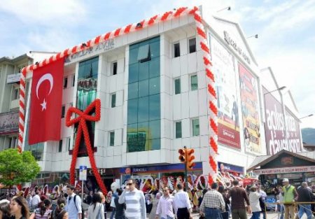Kırcı Çarşı, Farklı Yüzü İle Bursalıların Beğenisini Topladı
