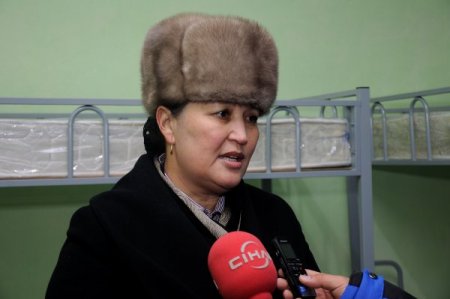 Kırgız-Türk okulları mezunları kız öğrenci yurdu yaptı