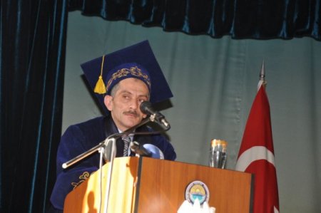 Kırgızistan'da 4 Türk'e fahri profesörlük ve doktora ünvanı verildi