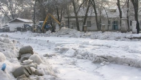 Kırgızistan’da şiddetli kış hayatı olumsuz etkiliyor