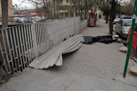 Kırıkkale Adliye Sarayı'nın çatısı 4 yıl içinde ikinci kez uçtu