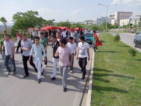 Kırıkkale Üniversitesi Öğrencileri, İsrail Ve Pkk Törür Örgütünü Kınadı