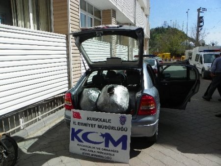 Kırıkkale’de 40 kilo esrar ele geçirildi