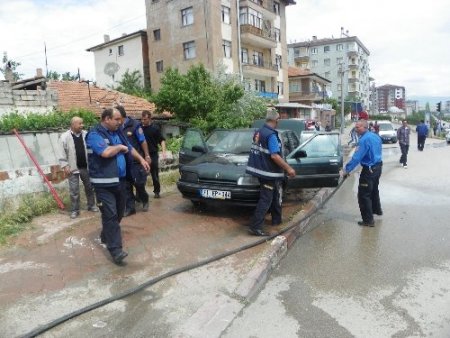 Kırıkkale'de araç yangını
