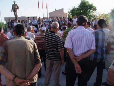 Kırıkkale'de Pazarcılarla Polis Arasında Arbede