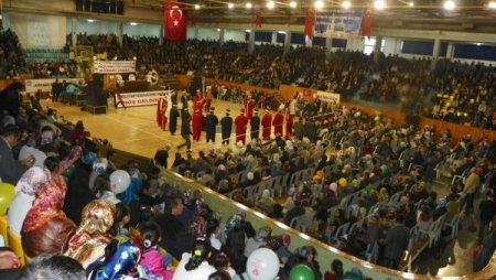 Kırıkkale'de Peygamber Aşıkları Spor Salonunu Hınca Hınç Doldurdu