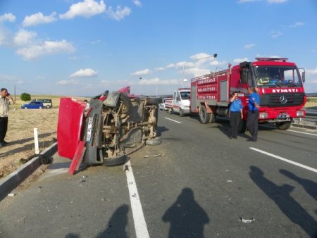 Kırıkkale’de Trafik Kazası: 10 Yaralı
