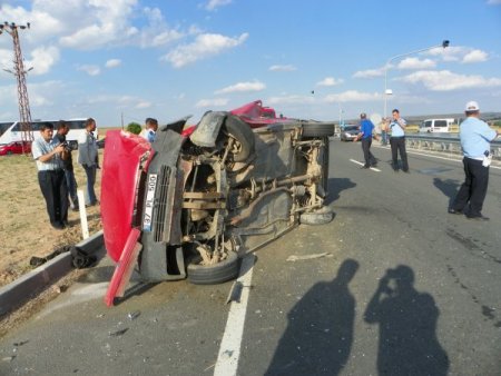 Kırıkkale’de Trafik Kazası: 10 Yaralı