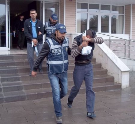 Kırıkkale'de uyuşturucu operasyonu: 2 gözaltı