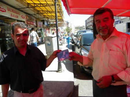 Kırıkkaleliler Neşet Ertaş’ın kasetlerine yoğun ilgi gösterdi