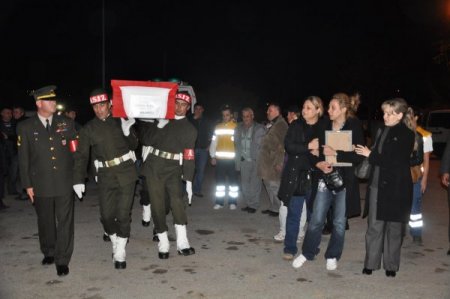 Kırklarelili şehidin cenazesi gözyaşlarıyla karşılandı