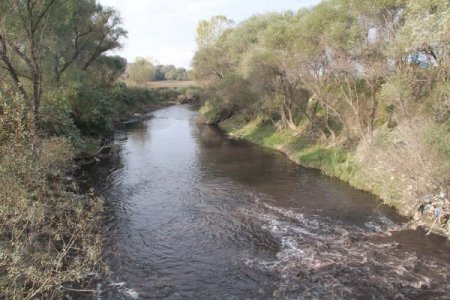 Kirletilen Nilüfer Çayı'nın kurtarılması için pedal çevirdiler