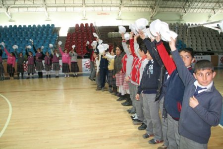 Kırsalda Yaşayan Her Öğrenci Voleybol Öğrenecek