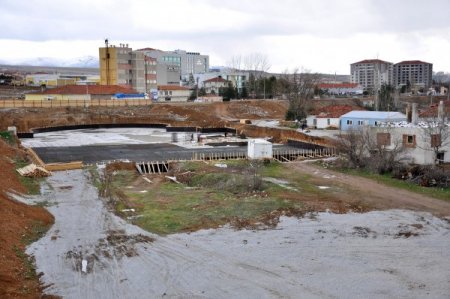 Kırşehir Şehirlerarası Otobüs Terminali’nin inşaatı devam ediyor