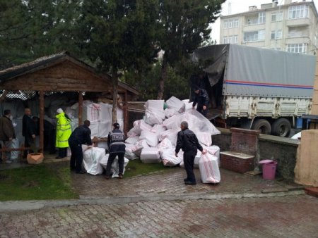Kırşehir’de 166 bin paket gümrük kaçağı sigara ele geçirildi
