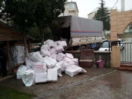 Kırşehir’de 166 bin paket gümrük kaçağı sigara ele geçirildi