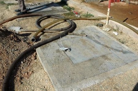 Kırşehir'de Kaçak Akaryakıt Operasyonu: 12 Kişi Gözaltına Alındı