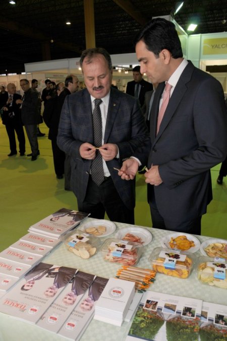 Kırşehir'ın jeotermal kaynakları Denizli'deki fuarda tanıtıldı