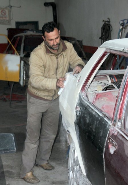 Kış aylarında meydana gelen kazalardan dolayı kaportacılar iş yetiştiremiyor