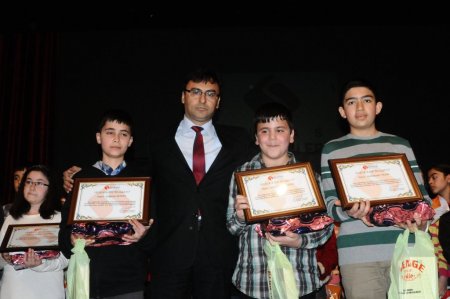 Kitap okuma yarışmasında 160 öğrenci ödüllendirildi