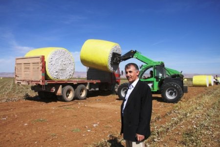 Kız çocularının okula gitmesi için 600 bin dolara biçerdöver aldı