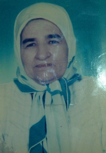 Kız kardeşler iki saat arayla vefat etti