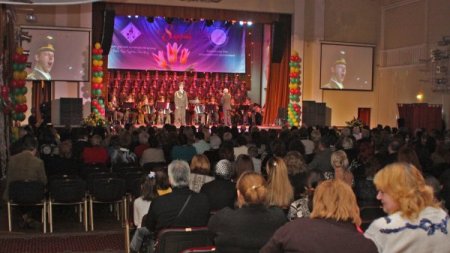 Kızıl Ordu’dan Kadınlara Özel Mehterli Konser