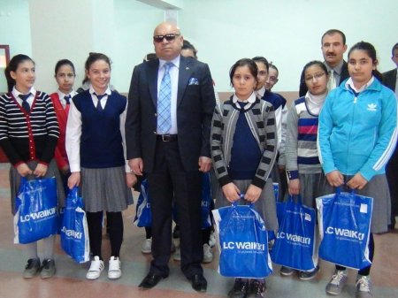 Kızılay, Sarıkaya’da bin 800 öğrenciyi giydirdi