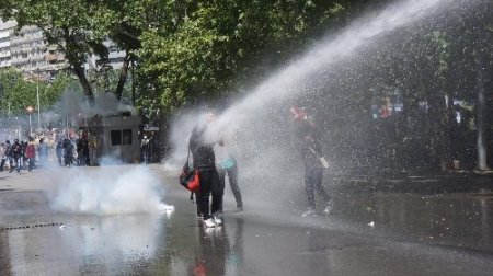 Kızılay'da 'Gezi Parkı' gerilimi sürüyor