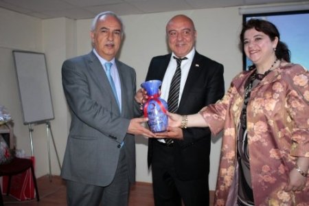 Kızılay'dan Malatyalı öğrencilere destek