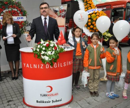 Kızılay'ın hedefi Türkiye'nin ihtiyacı olan 2 milyon ünite kan toplamak