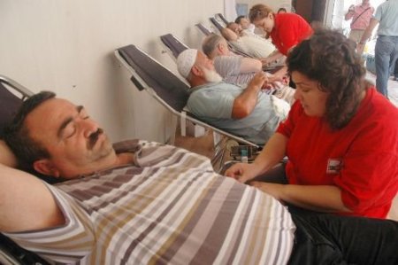 Kızılay'ın Kan Bağışı Kampanyasına Koç Bayilerinden Destek