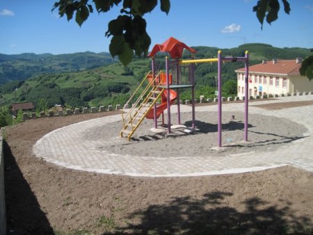 Kızılelma Ortaokulu’nda hizmet dolu bir yarı dönem