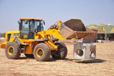 Kızıltepe'de Kanalizasyon Ve İçme Suyu Şebeke Çalışması