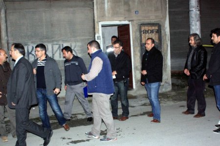 Kızını ve damadını öldürdü, torununu ağır yaraladı